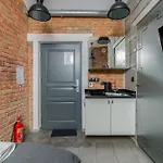 Strzalowa Underground Level By Renters 아파트