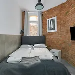 아파트 Strzalowa Underground Level By Renters *