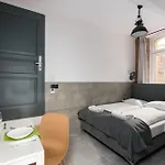 Strzalowa Underground Level By Renters * 포즈난