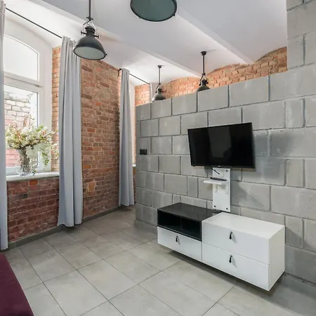 Strzalowa Underground Level By Renters Apartamento *