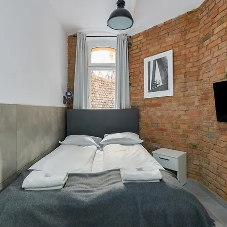 Apartamento Strzalowa Underground Level By Renters *