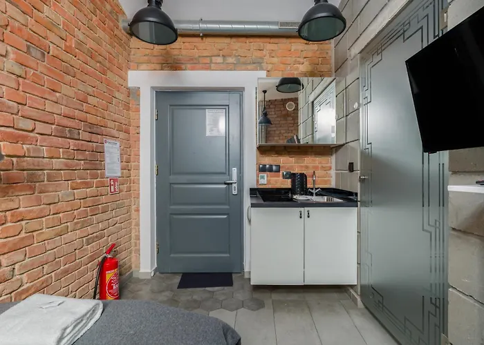 Strzalowa Underground Level By Renters Apartamento